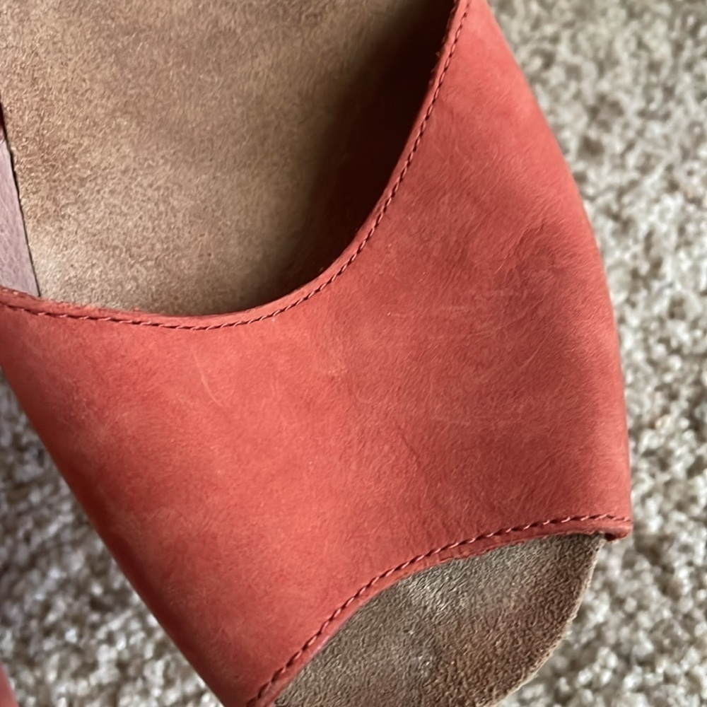 Dansko Vera milled nubuck - Picture 8 of 8